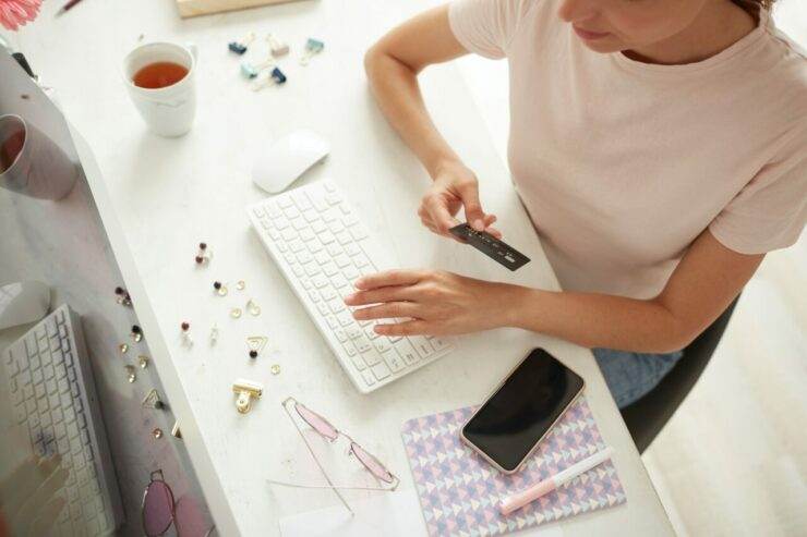 Checking order before online payment