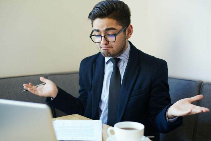 Qual a diferença na lei entre um acidente comum e um acidente do trabalho?